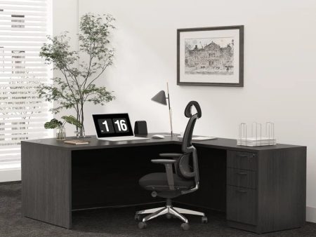 Executive Excellence: Premium Executive Desk for a Professional Workspace  Online now