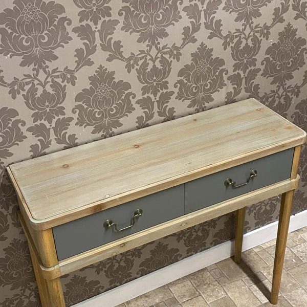 Valeria  Console Table Supply